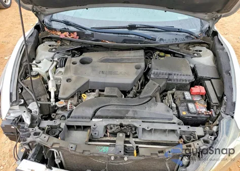 2016 Nissan Altima 2.5 z USA, uszkodzony, nr VIN 1N4AL3AP2GC241579